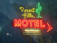 USA - Tulsa OK - Desert Hills Motel Neon Sign (16 Apr 2009)